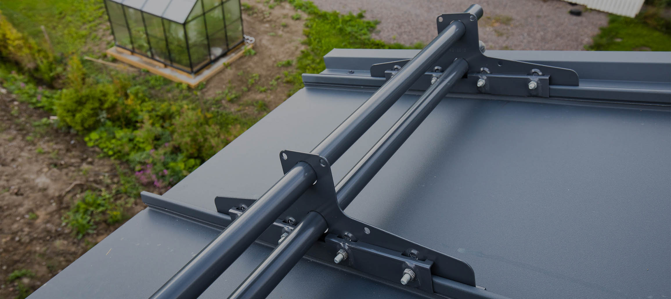 Varmista kiinteistösi turvallisuus seuraavaksi talveksi – tilaa lumiesteet asennettuna tai tarvikkeena